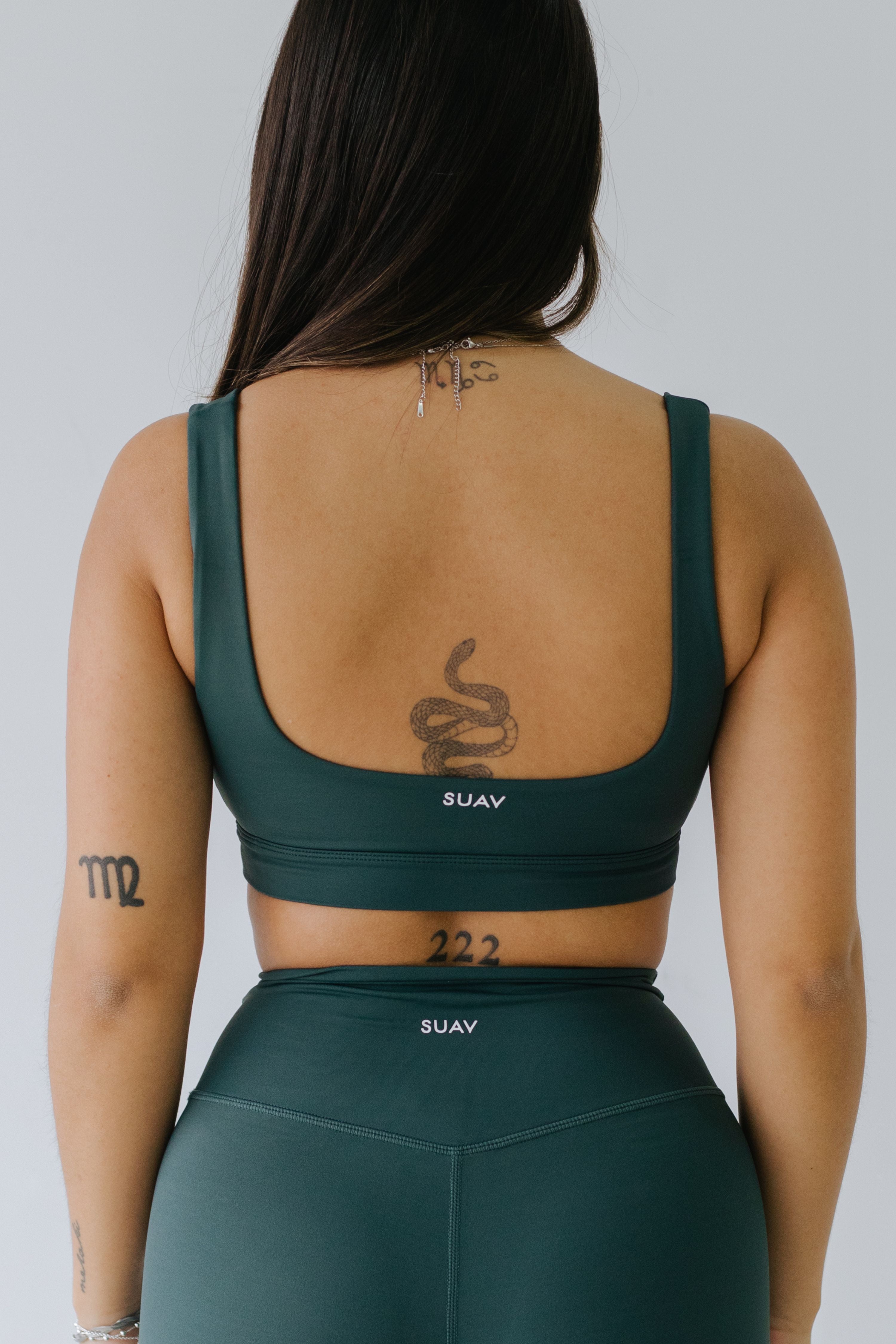 Square Neck Bra in Emerald – Suav activewear