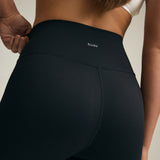 The Classic Legging in Black