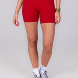 High-Rise 5" Short in Berry
