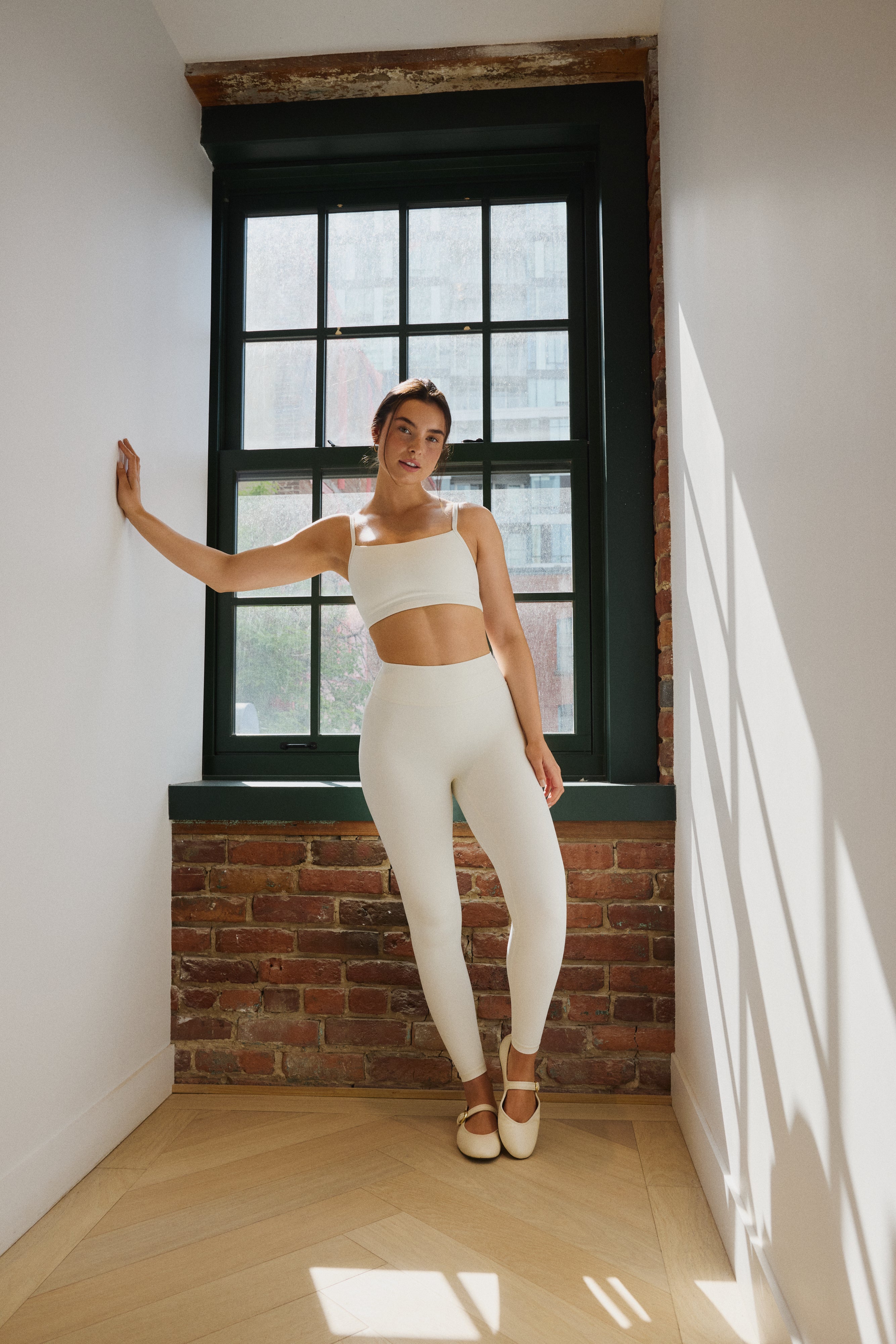 The Classic Legging in Ivory